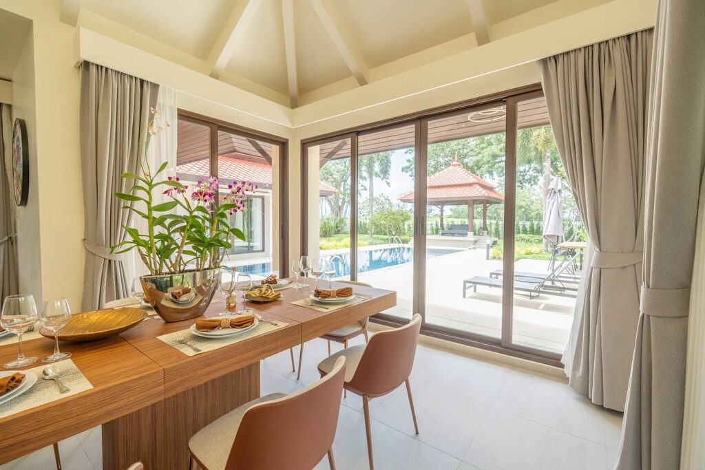 Laguna Homes 57/12, 5
