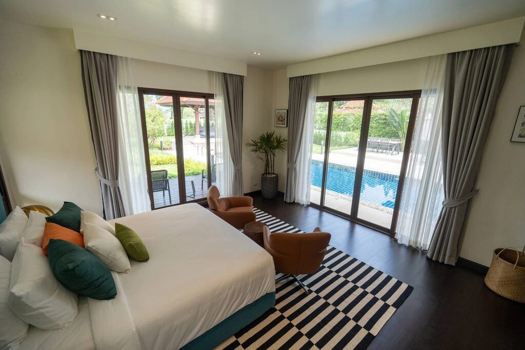 Laguna Homes 57/12, 8