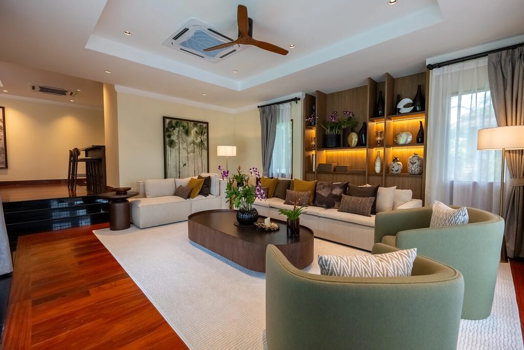 Lakewood Villa 10, 11