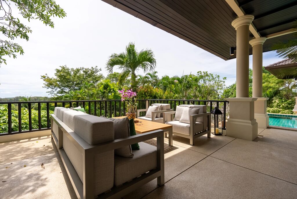 Lakewood Villa 10, 18